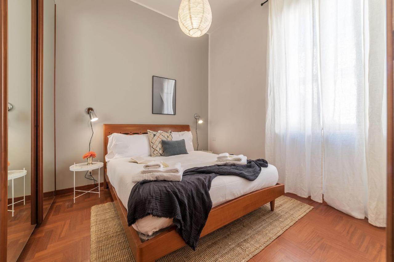 Lively Roma Trastevere Renovated Apartment - FromhometoРим Екстериор снимка