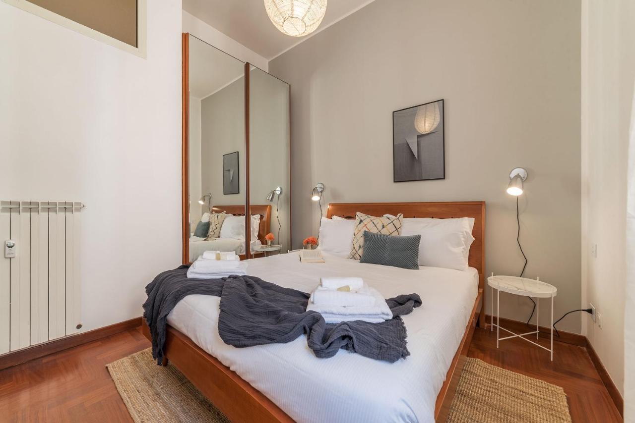 Lively Roma Trastevere Renovated Apartment - FromhometoРим Екстериор снимка
